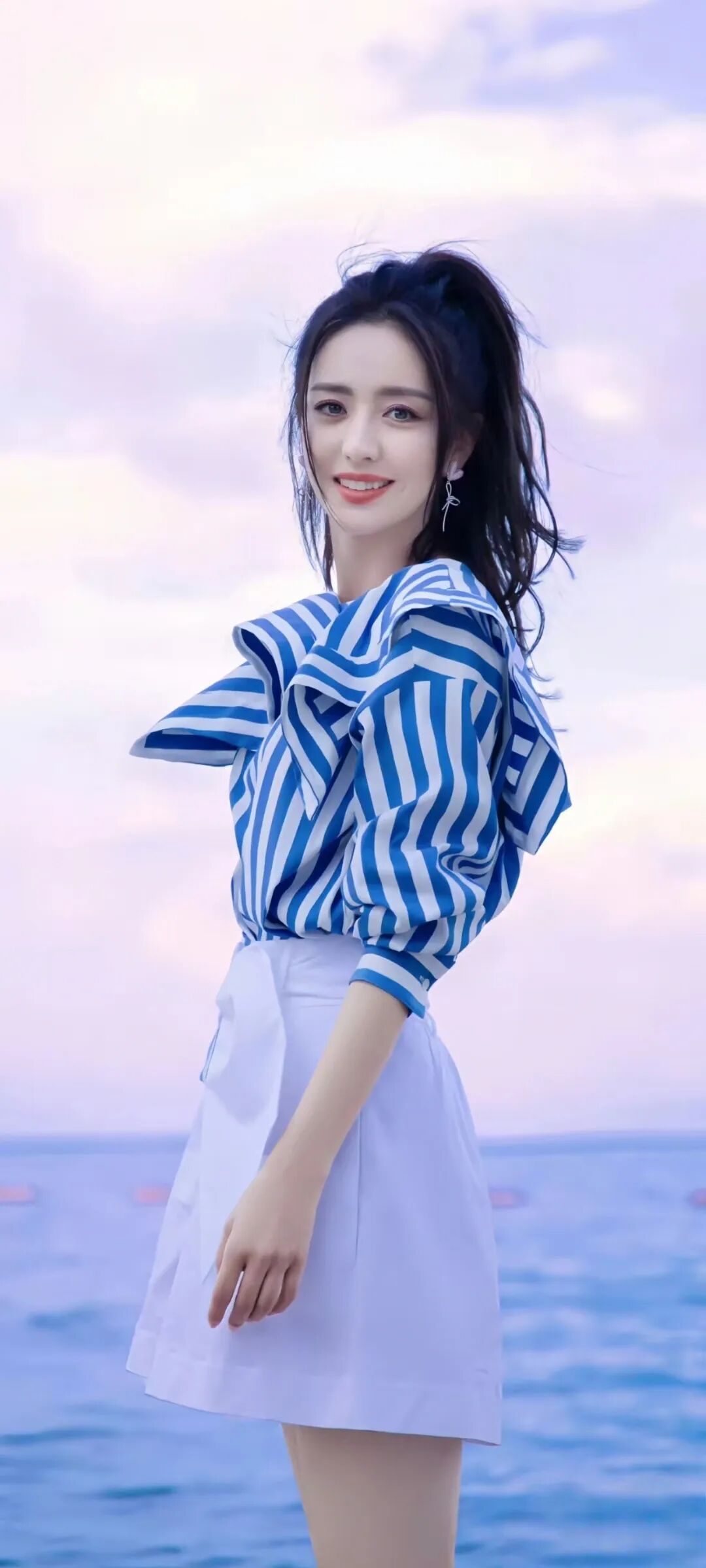 佟丽娅高雅壁纸