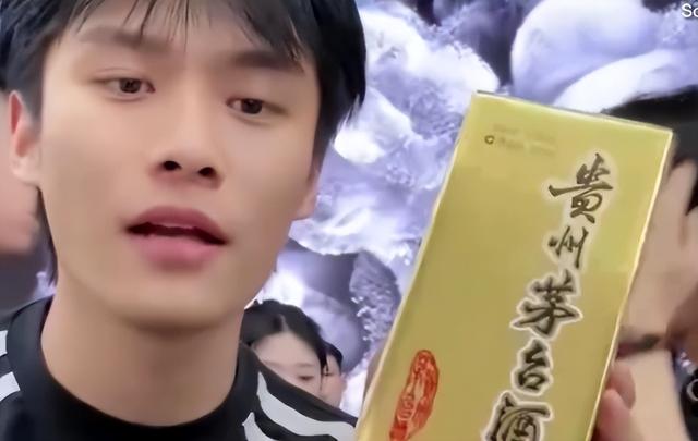 什么叫人走茶凉?看看小杨哥俩兄弟和他徒弟们现状就明白了