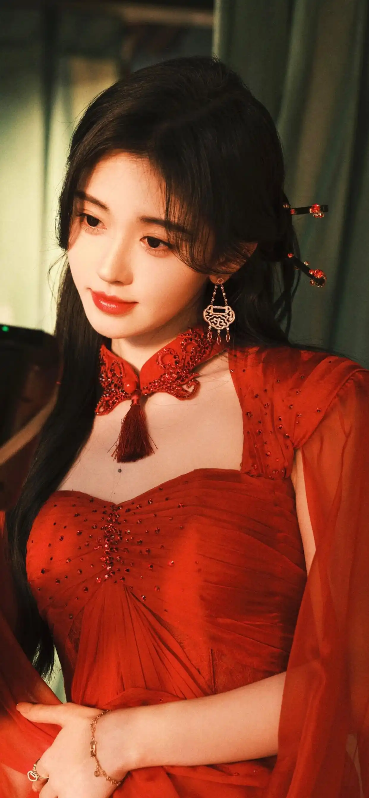 鞠婧祎:美女就该用来当壁纸