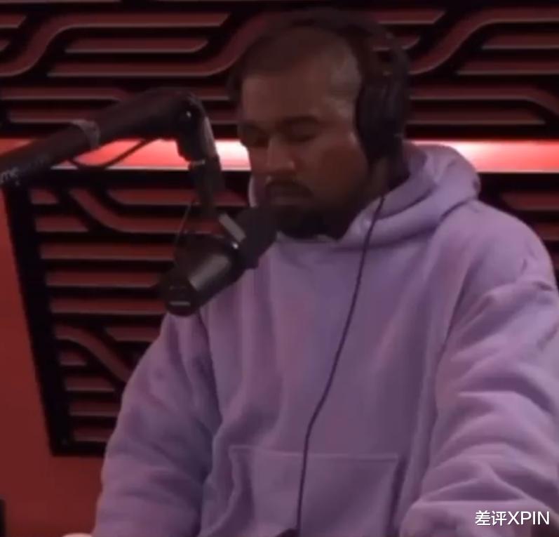 老罗在B站搞的新节目,可能真找到流量密码了