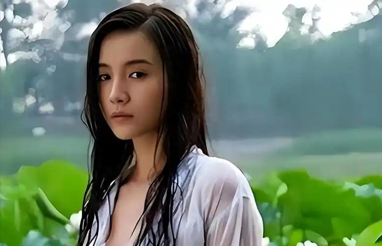 大衣哥跳楼身亡、赵本山灵堂、宋佳知三当三，现在造谣越来越离谱