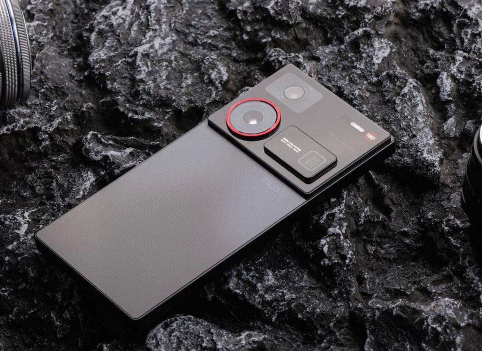 努比亞徹底清倉，真全面屏手機下跌1750元，三主攝+6000mAh