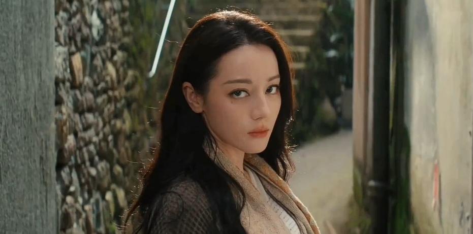 给2025年“进步最大7位女演员”排名，赵丽颖仅第2，第1实至名归