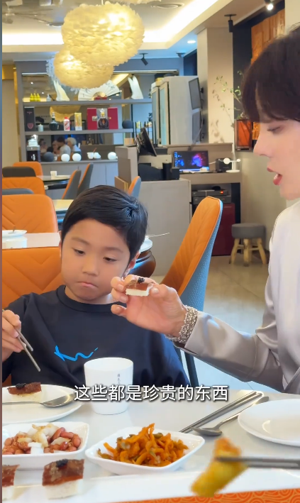 离婚5年蔡琳首谈婚姻:再婚只能是高梓淇,珉宇暴露爸爸恋情现状