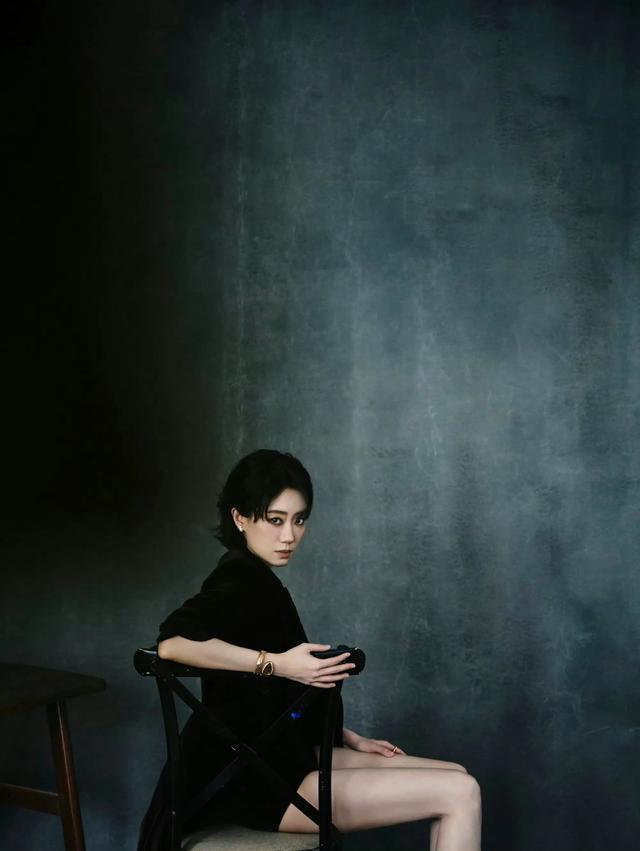 张小斐，新晋腿精