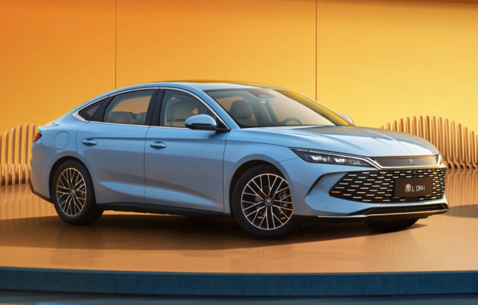 ?新能源的“新标杆”,续航2100km,包牌仅售6.3万,还要啥自行车?