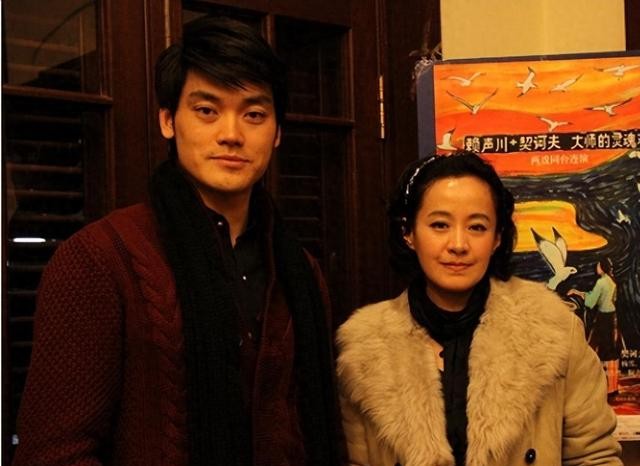 嫁大13岁名导被捧红，丈夫病逝后不愿再演戏，今55岁未婚无子嗣