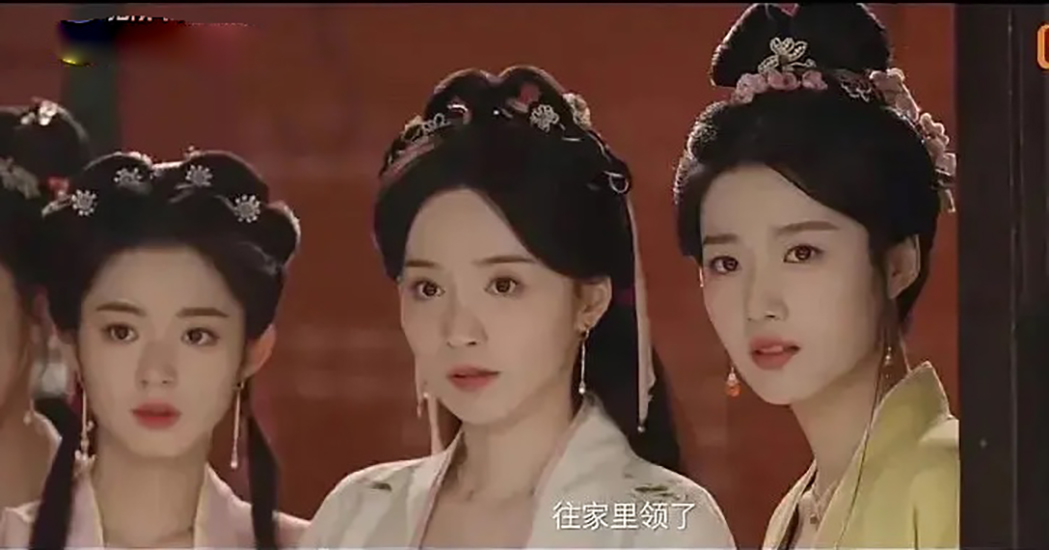 原来真有“上镜脸”和“下镜脸”，真人黑瘦干瘪，荧幕上貌美如花