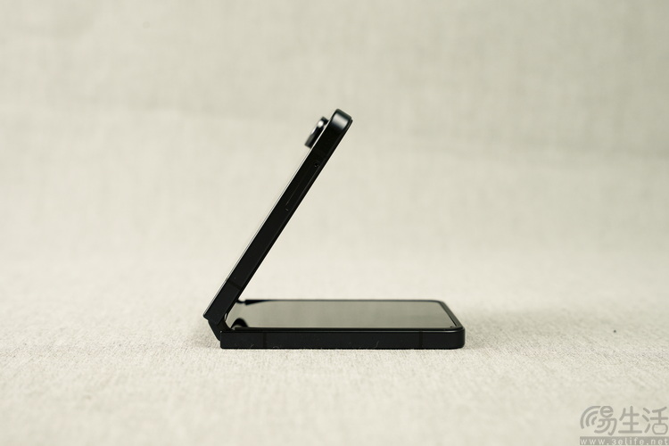 三星Galaxy Flip7评测：内涵与众不同的小折叠