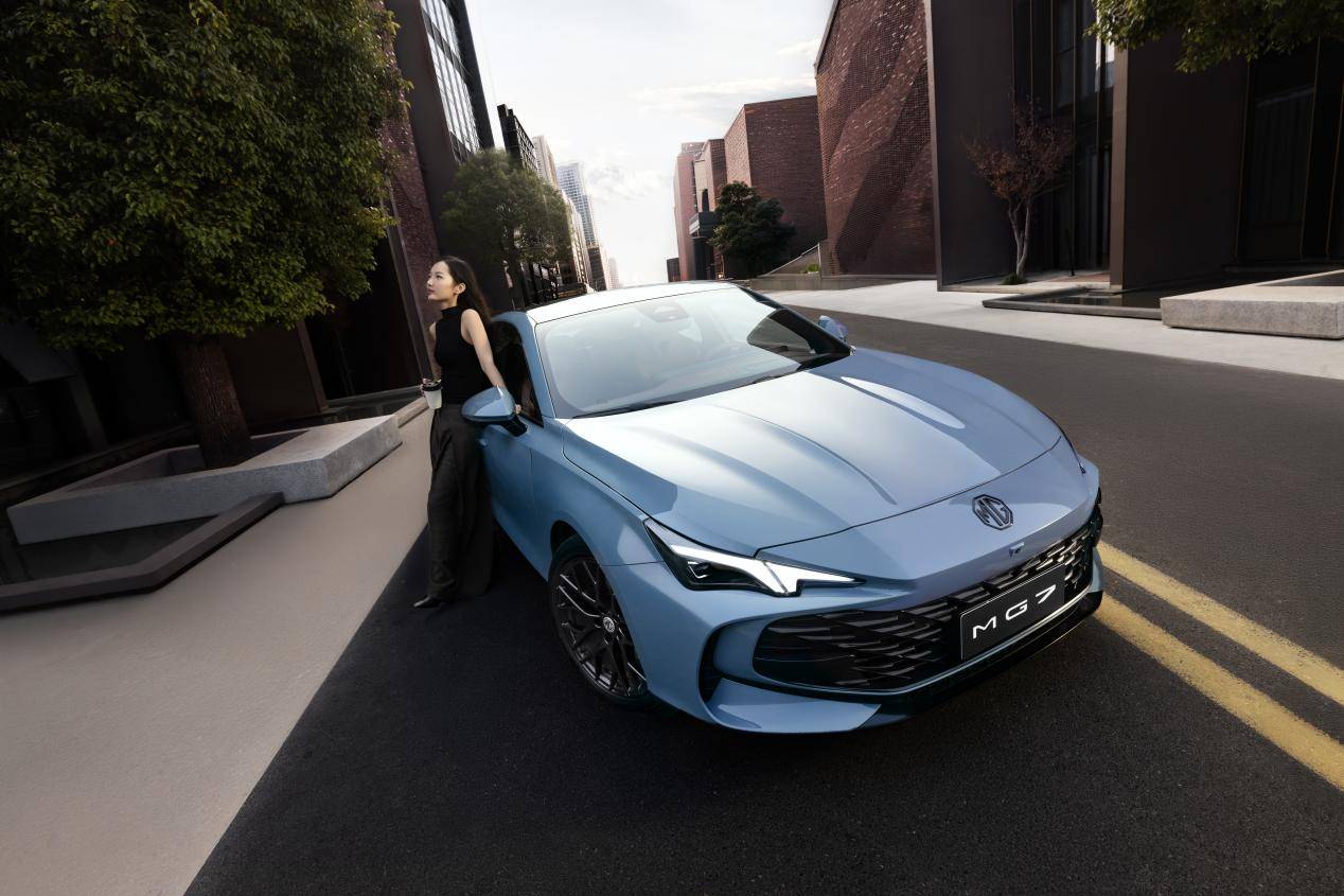 限时售价11.69万起，MG7重新定义15万级轿跑标杆