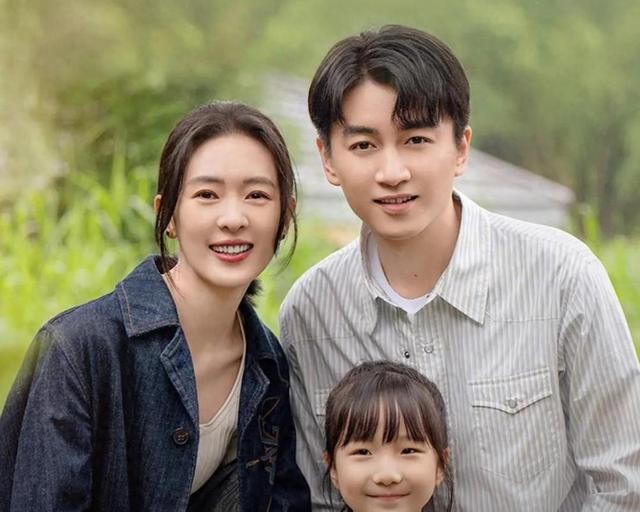他们竟是夫妻，因戏生情恩爱10年，妻子是影后，女儿也是小戏骨