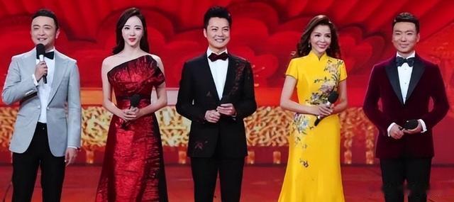 狐狸尾巴藏不住?离开央视向钱看齐的李思思,“野心”不止于此