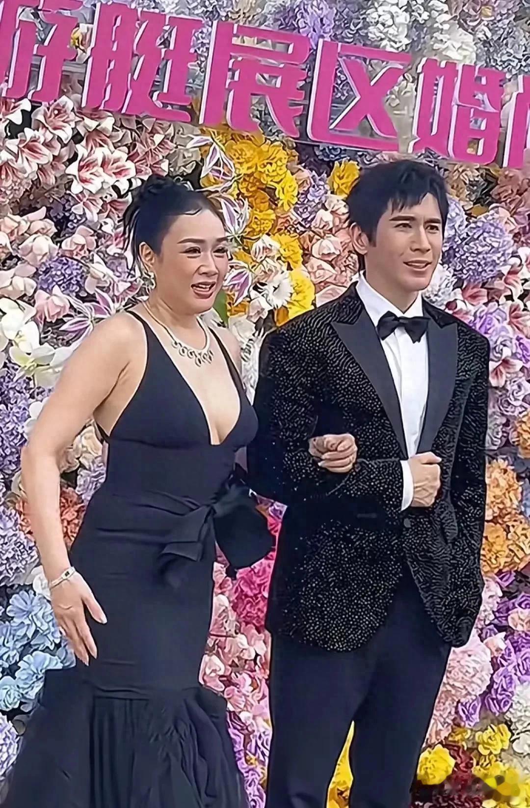 张伦硕当初娶比自己大12岁的钟丽缇，你说他真的是为了爱情吗？