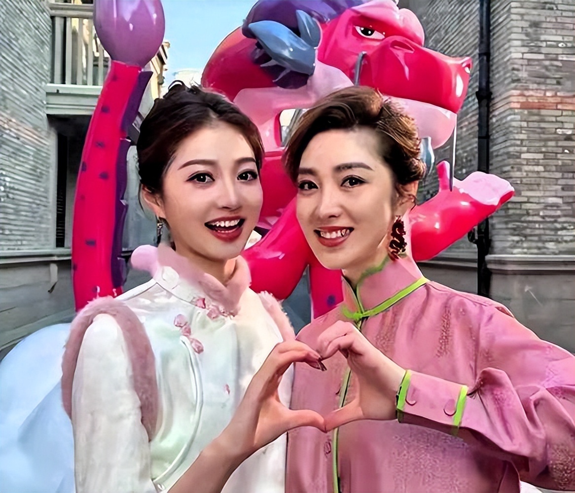 上海主持人何卿：曾是前国脚女友，低调嫁人后，9岁女儿为她争光