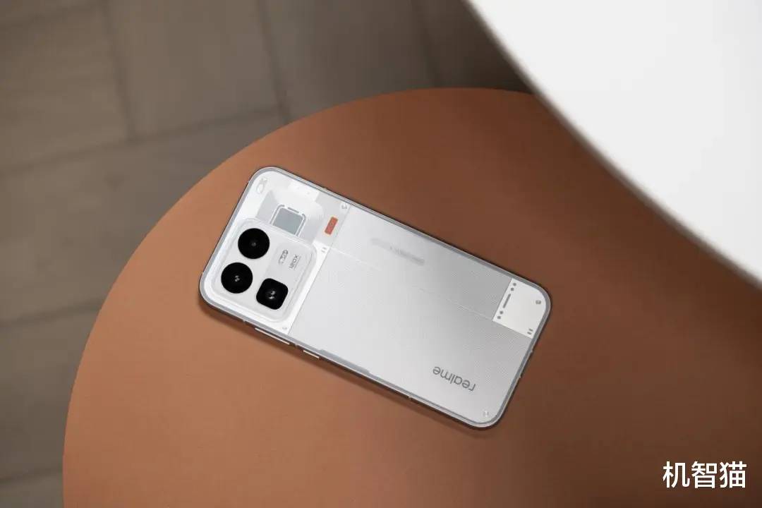 真我Neo8測評：在手機上玩Steam年度最佳PC游戲