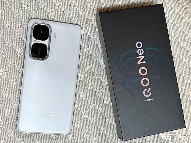 3000元预算首选?iQOO Neo10 Pro+值得入手的四个理由