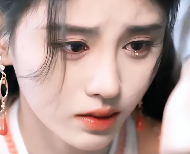 钱再多有什么用？被下最后通牒的鞠婧祎恐难翻身了，央媒真没说错