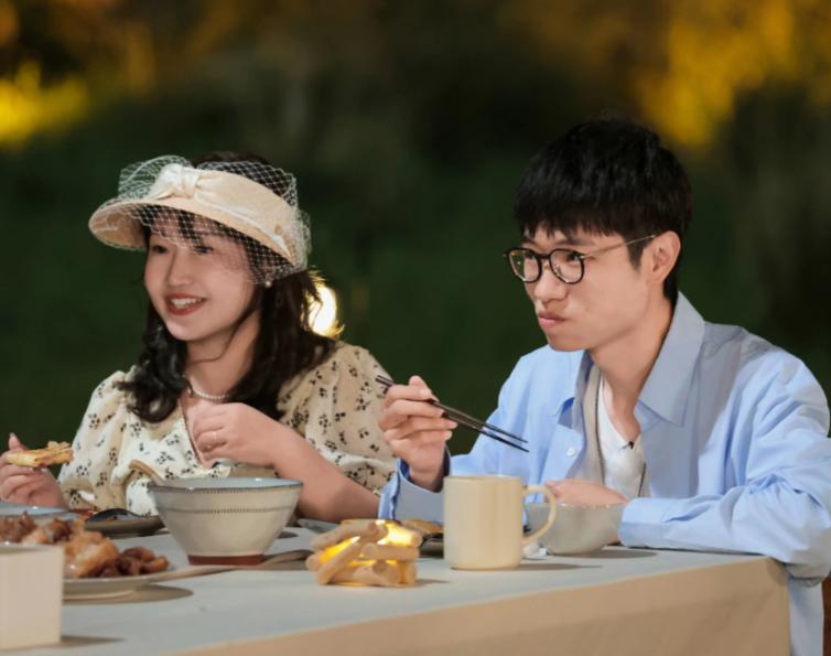 49岁林心如官宣参加离婚综艺！和霍建华结婚9年，坦言难以挽回