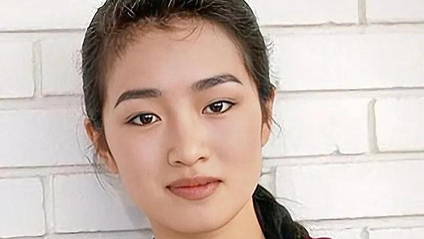 巩俐年轻时有多美？她的霸气与女人味，至今无人能比！