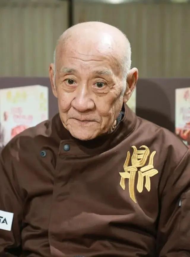 TVB老戏骨曾因操劳过度暴瘦20磅,今中气十足现身活动，直言不退休