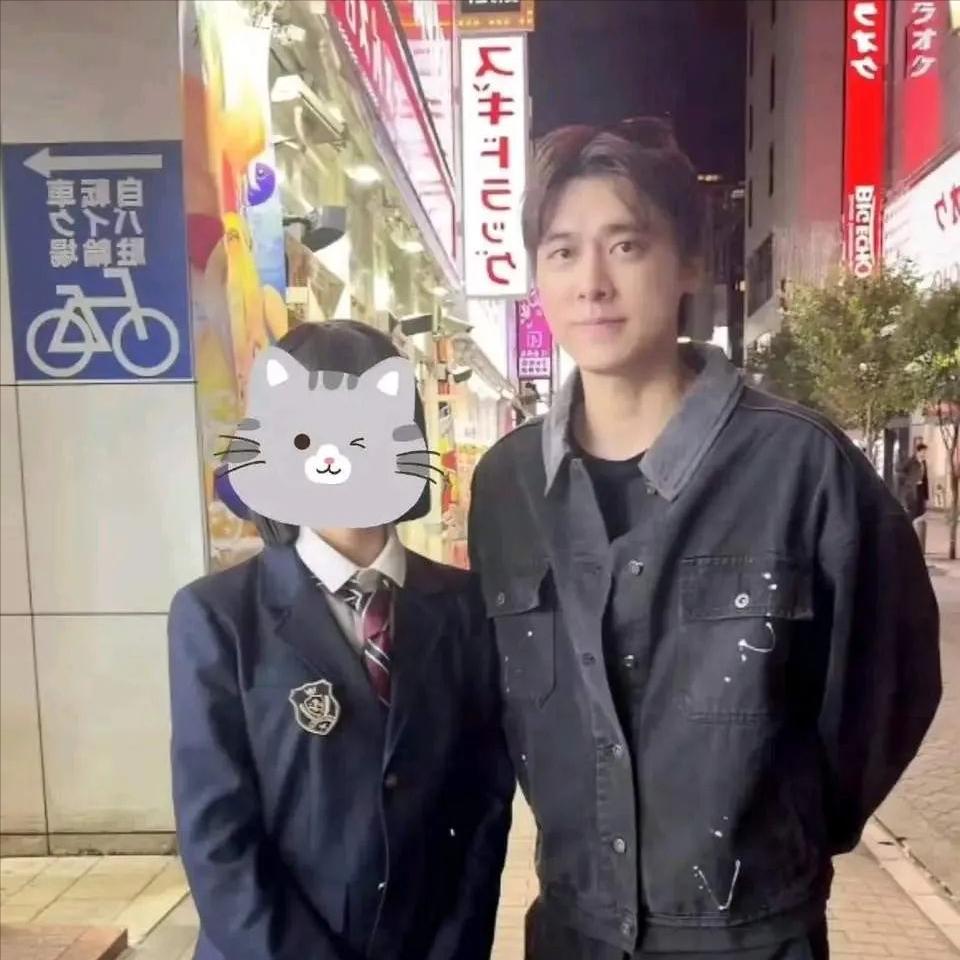 内娱今天真热闹！李明德刑满释放，李易峰迎坏消息，资本彻底输了