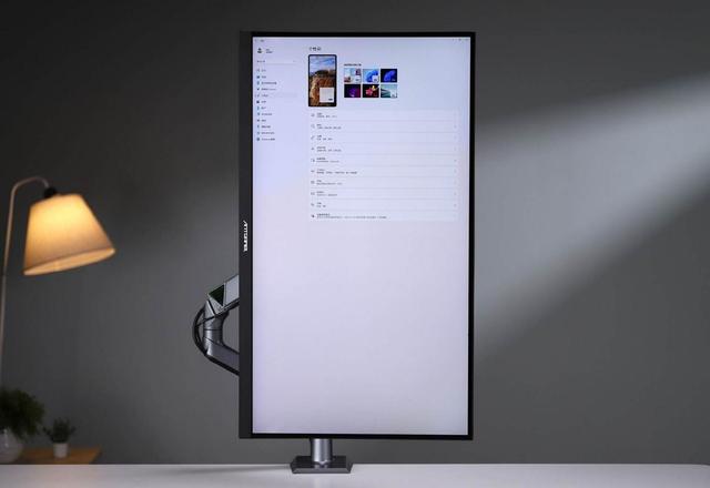 蚂蚁电竞ANTX3机械臂支架体验:零感调节,解锁舒适高效用屏新体验