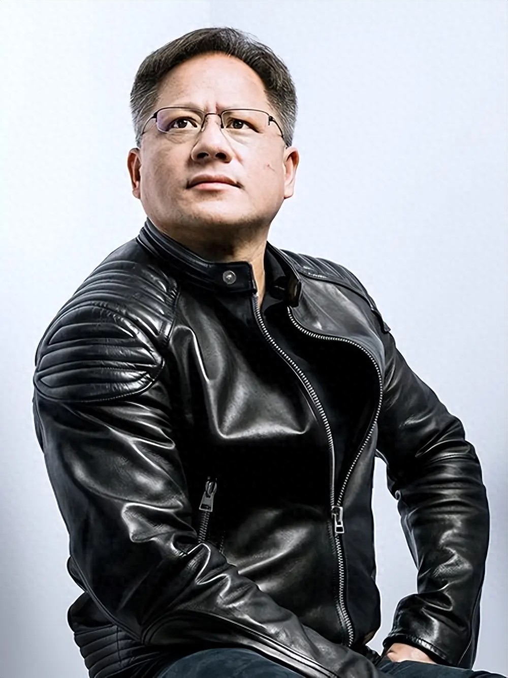 黃仁勛：美對華芯片限制，相當于給華為讓路，催生AI版一帶一路