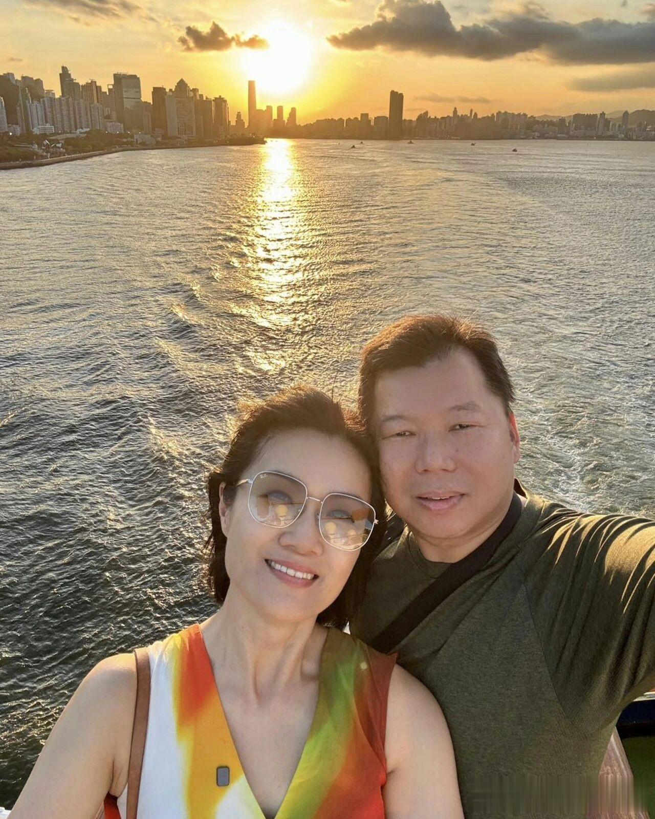 婚后拒绝生育！48岁TVB女主播夫妻分歧，结婚15年老公坚持要孩子