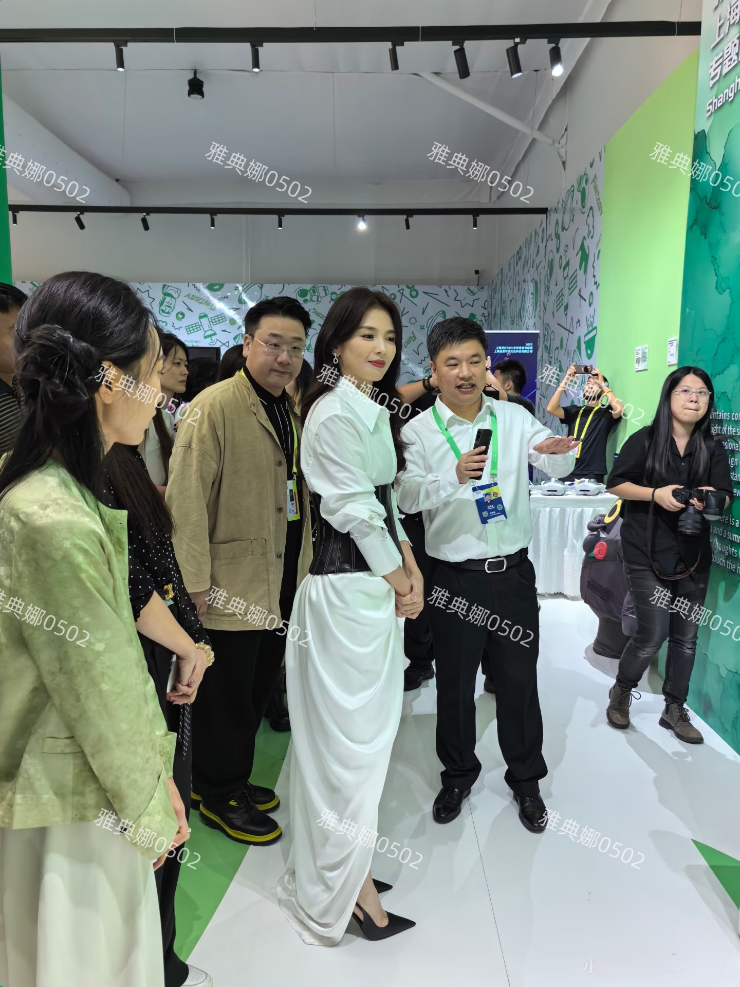 刘涛今年状态特别好不仅又瘦又美回春明显，气质和谈吐也非常加分