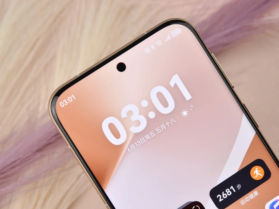 華為打響“價(jià)格戰(zhàn)”，12GB+512GB跌價(jià)1690元，賣得好也繼續(xù)降