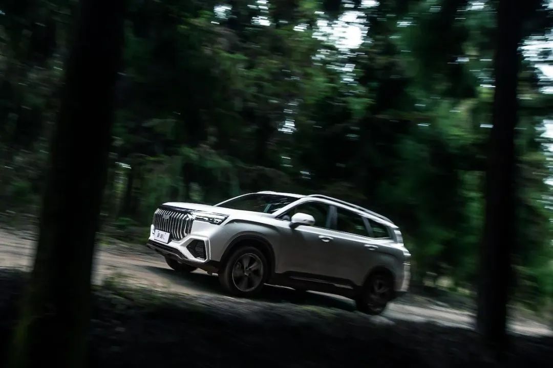 一家子出行必看 7座SUV，标配2.0T，座椅按摩 10万就能买