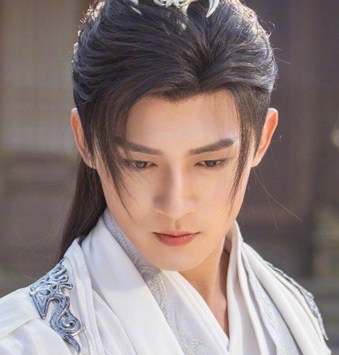 4月8号正式开播，芒果台积压四年大片来袭！女主很漂亮