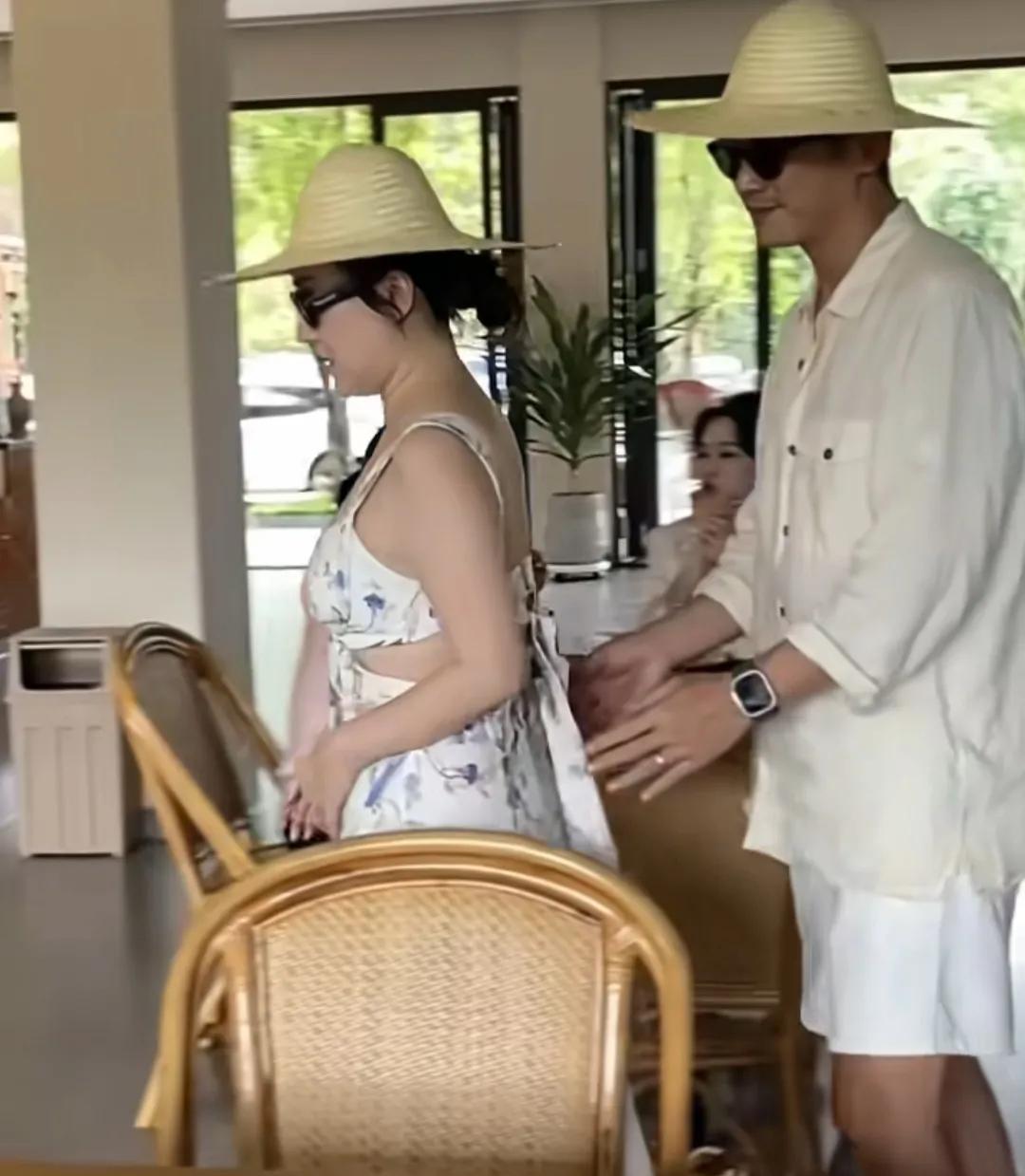 不用拍戏的霍思燕,胖成了白面馒头,这次网友一边倒给好评