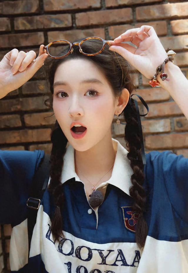 王玉雯:大大方方,以真我之姿拥抱人生舞台