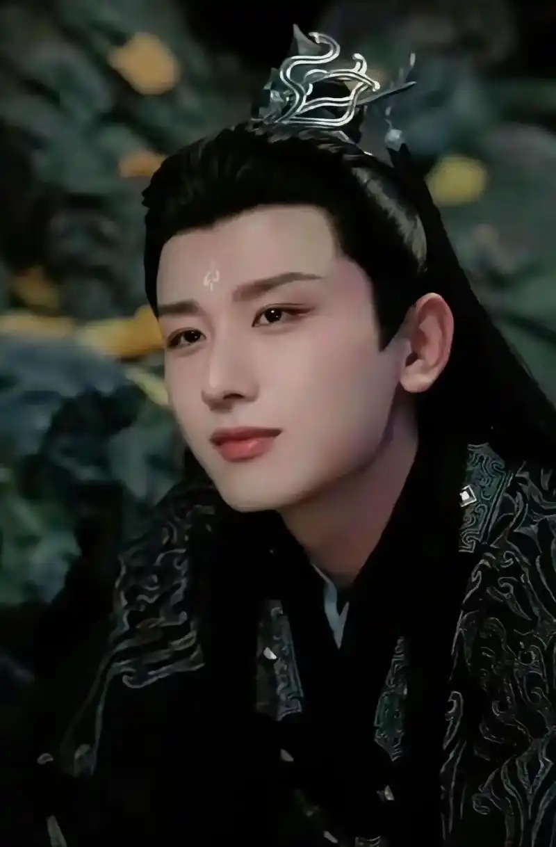 成毅风波持续发酵,知名演员本想说句公道话,不料肖战突被牵连