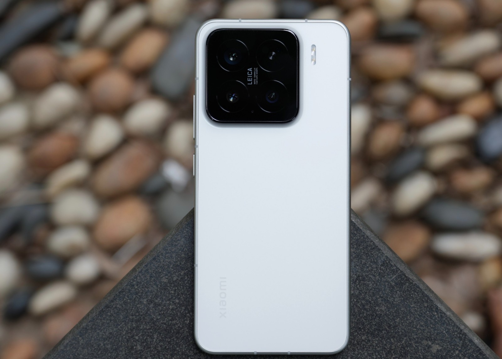 小米优质“小钢炮”,16GB+512GB突降1360元,米粉终于等到了