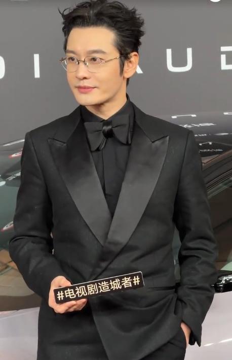 黄晓明没想到，带儿子参加生日宴，女儿却成焦点，杨颖的DNA被赞