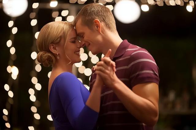 因尺度问题当年差点被禁,这6部电影你看了几部?