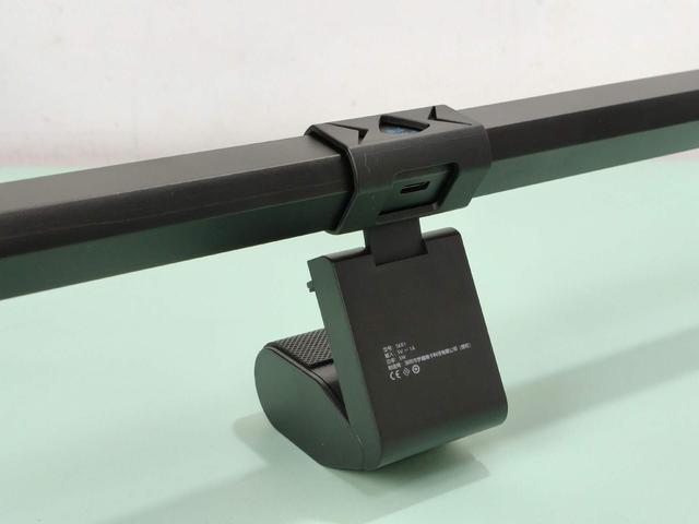 用电脑时如何缓解视疲劳？书客SKR1屏幕挂灯 ，不眩光守护视力