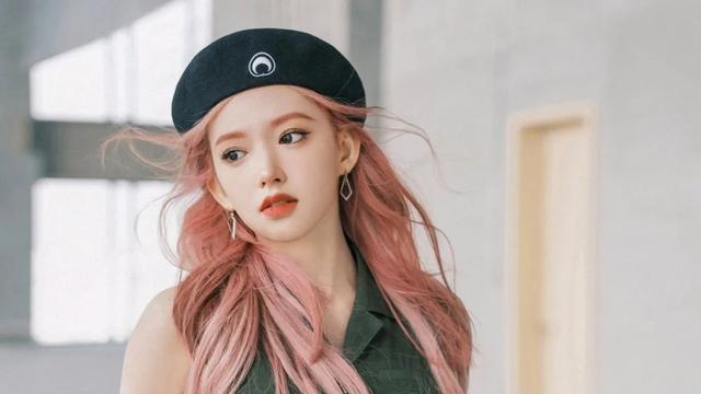 《冲破顶光迷障，探寻程潇真实美貌的深层魅力》