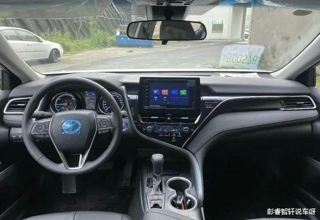 凯美瑞智驾版全新上市，智能科技与舒适驾乘完美结合，引领未来出行新潮流