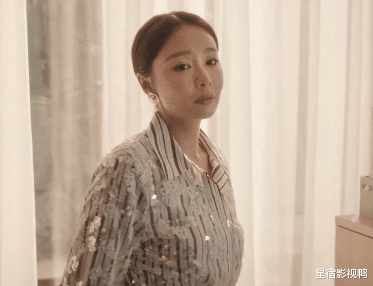 央视开播！高叶再扛大旗，终于有和《四喜》一较高下的都市剧了