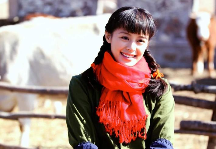 她是央视亲闺女，刘烨念念不忘的\初恋\，当41次女主却始终捧不红