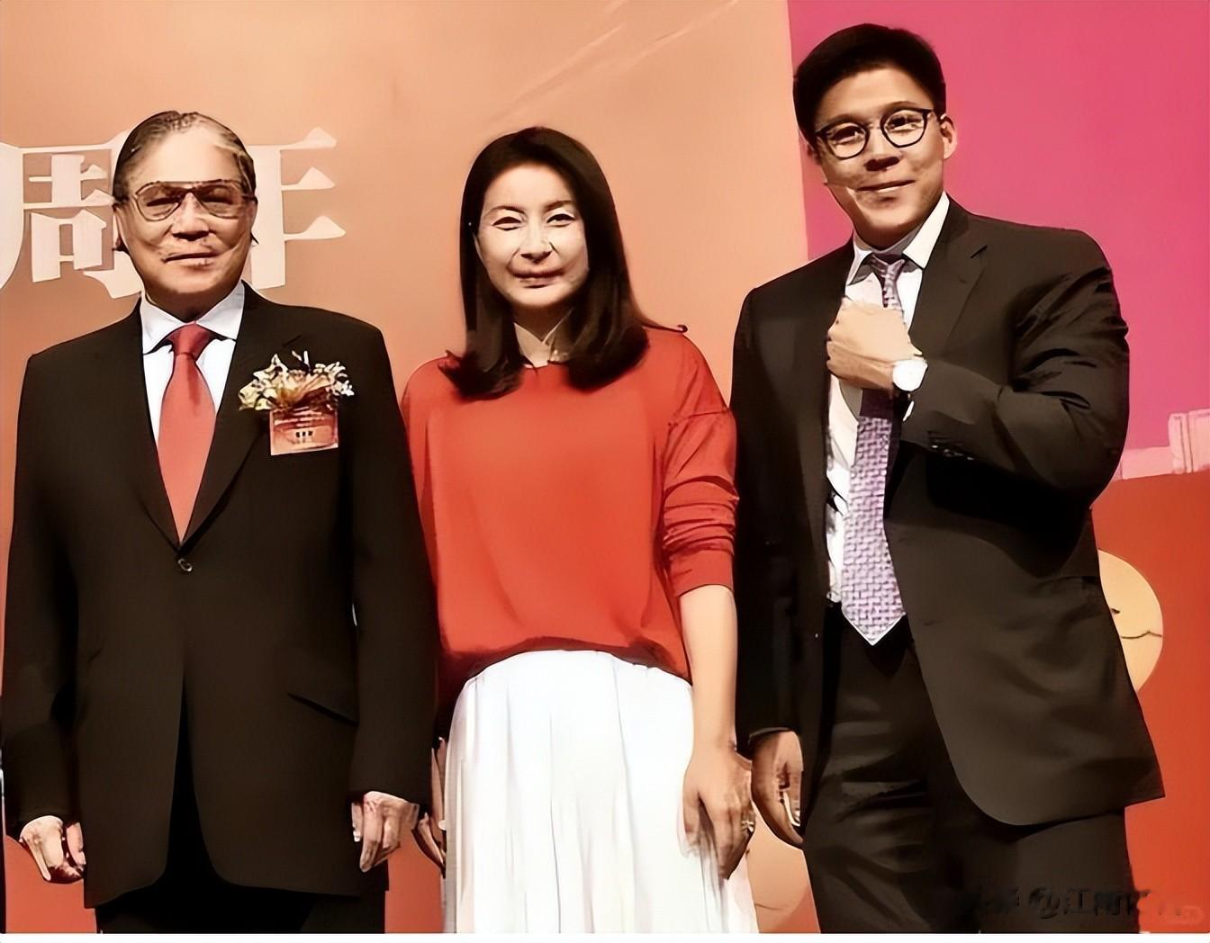 结婚13年,郭晶晶再次迎来喜讯,霍震霆的话再一次得到印证