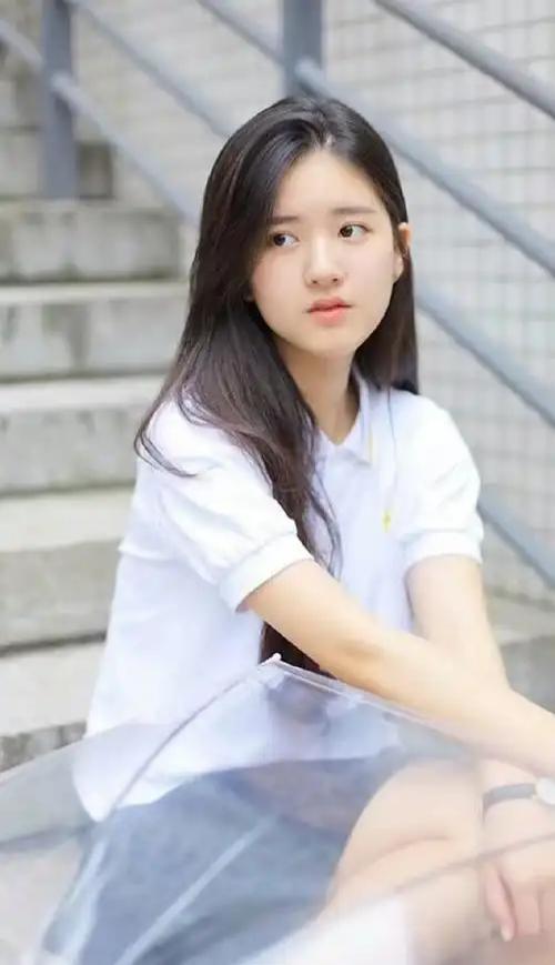 赵露思:多年前的赵露思也是挺好看的&看看她最近在忙什么