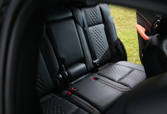 新能源硬派SUV，三菱欧蓝德PHEV续航1200km，香不香？