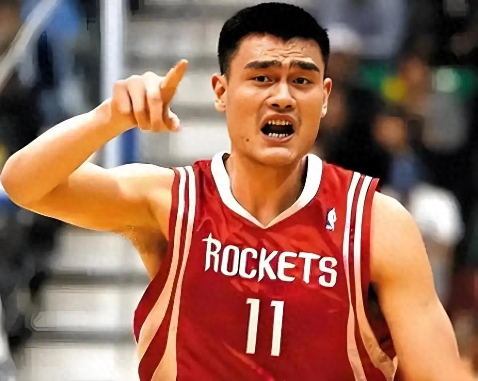 姚明索要NBA养老金？现在每年领2.2万刀，62岁+每月1.5万刀