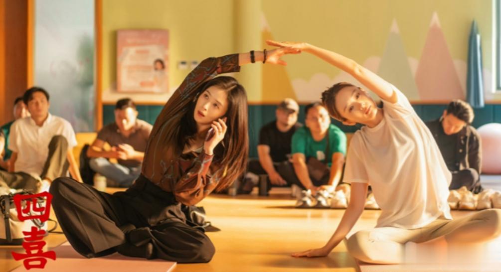 女配别选太惊艳!《四喜》碧晨一出场，蒋欣、童谣一部戏白干了