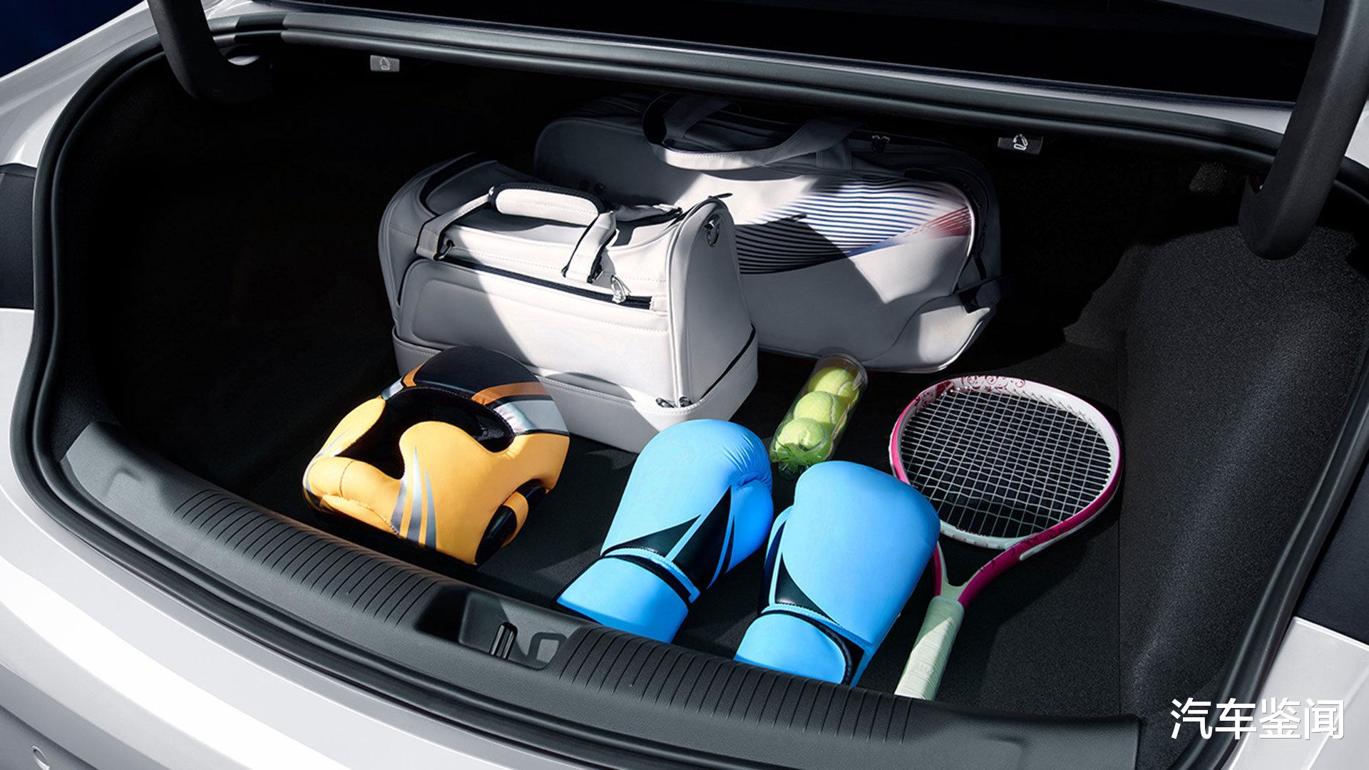 10万出头预算选B级车 都是9AT 发动机该选1.5T还是2.0T呢