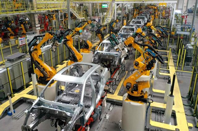 综合续航干到2500公里,安全性还超沃尔沃?奇瑞新车又要火了